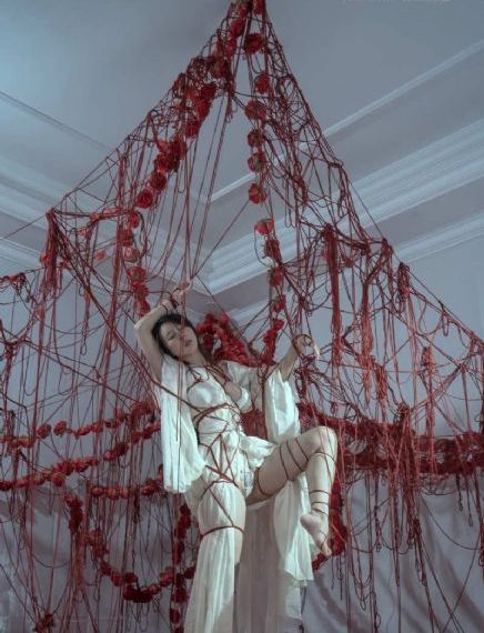 艳女还魂