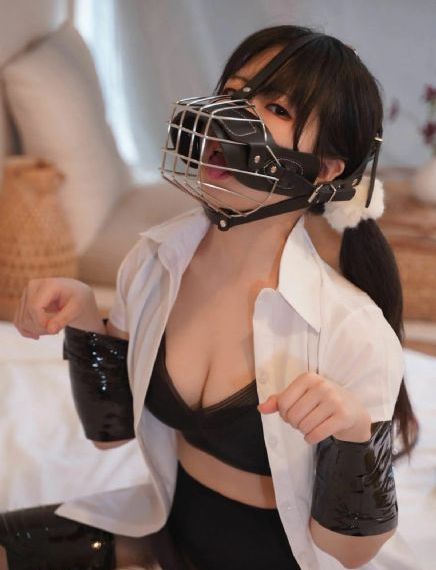 年轻丰满的继母3在线播放